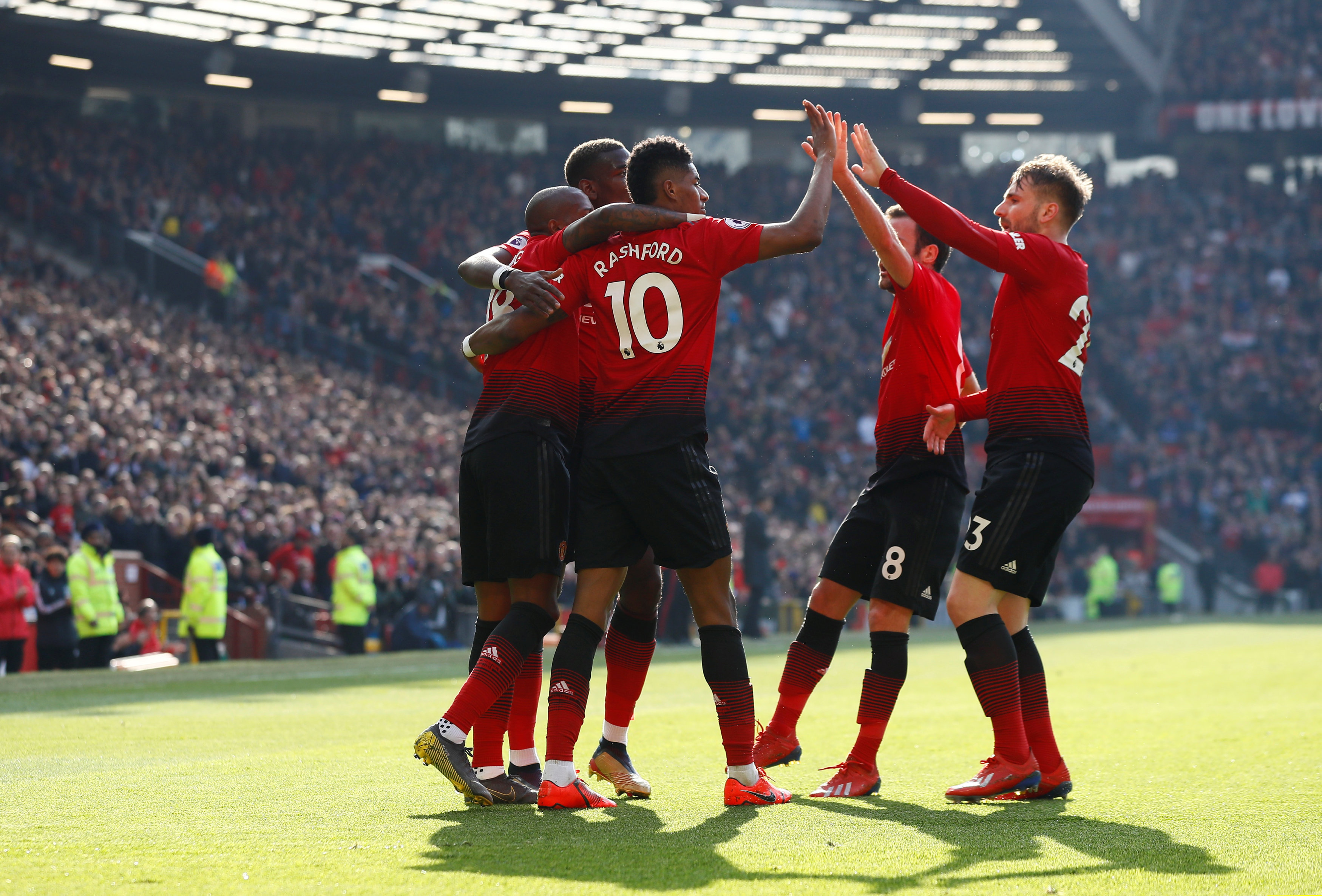 球迷冲突事 球迷冲突事